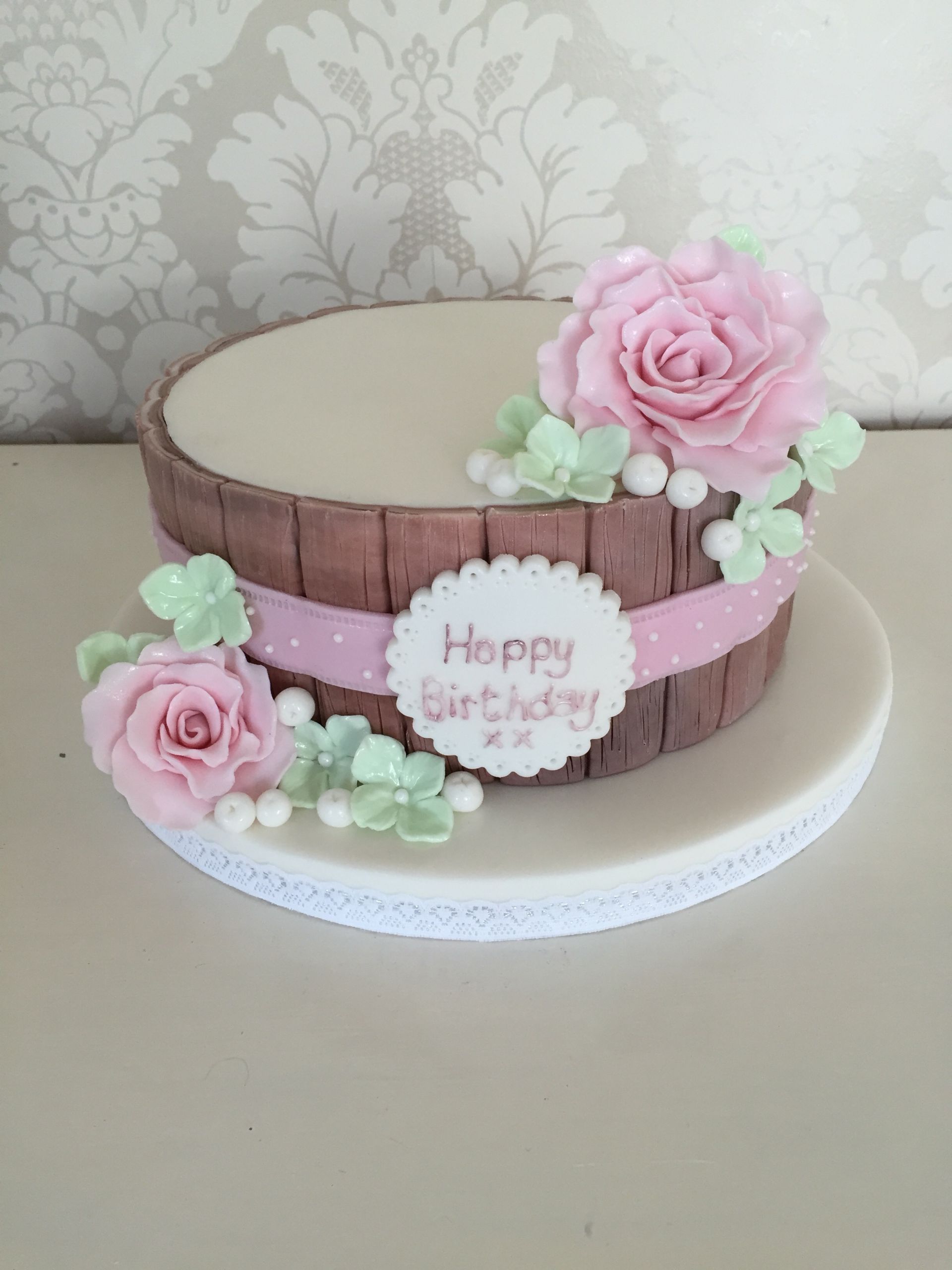 Female Birthday Cakes
 Female Birthday Cakes Bedfordshire Hertfordshire London