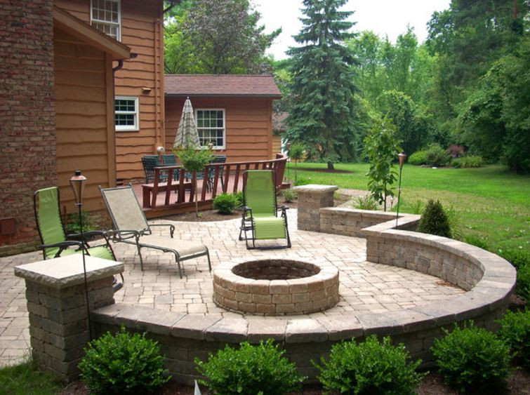 Fire Pits In Backyard
 16 Fire Pits That Will Make Your Backyard Awesome