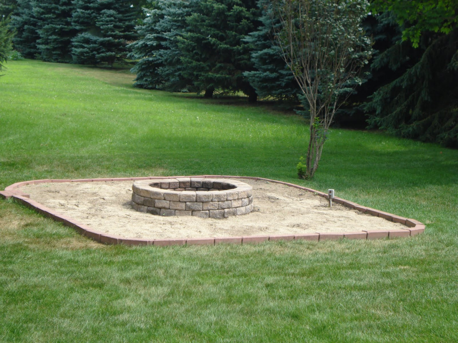 Fire Pits In Backyard
 D and B Backyard Fire Pit