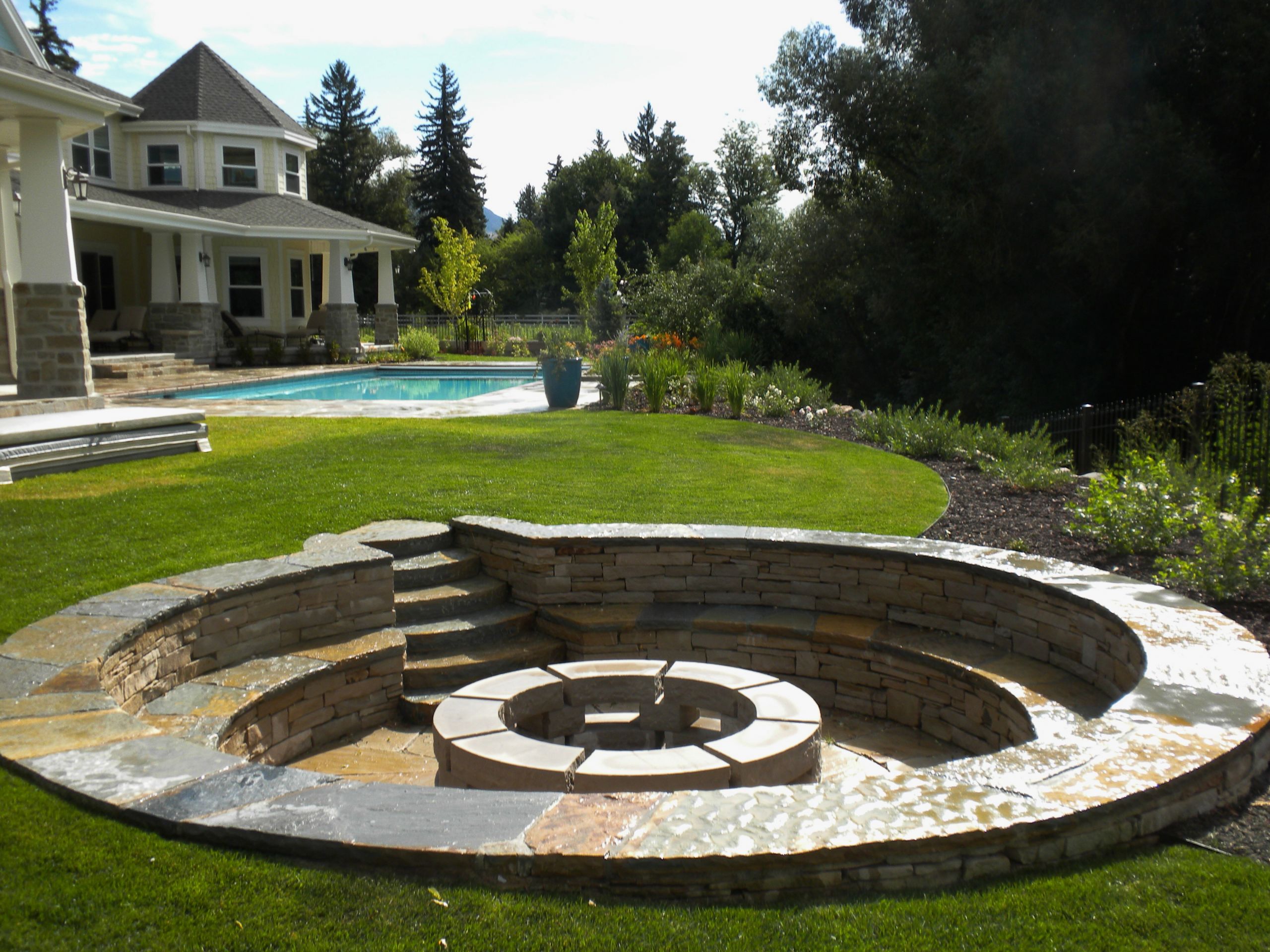 Fire Pits In Backyard
 Considering a Backyard Fire Pit Here s What You Should