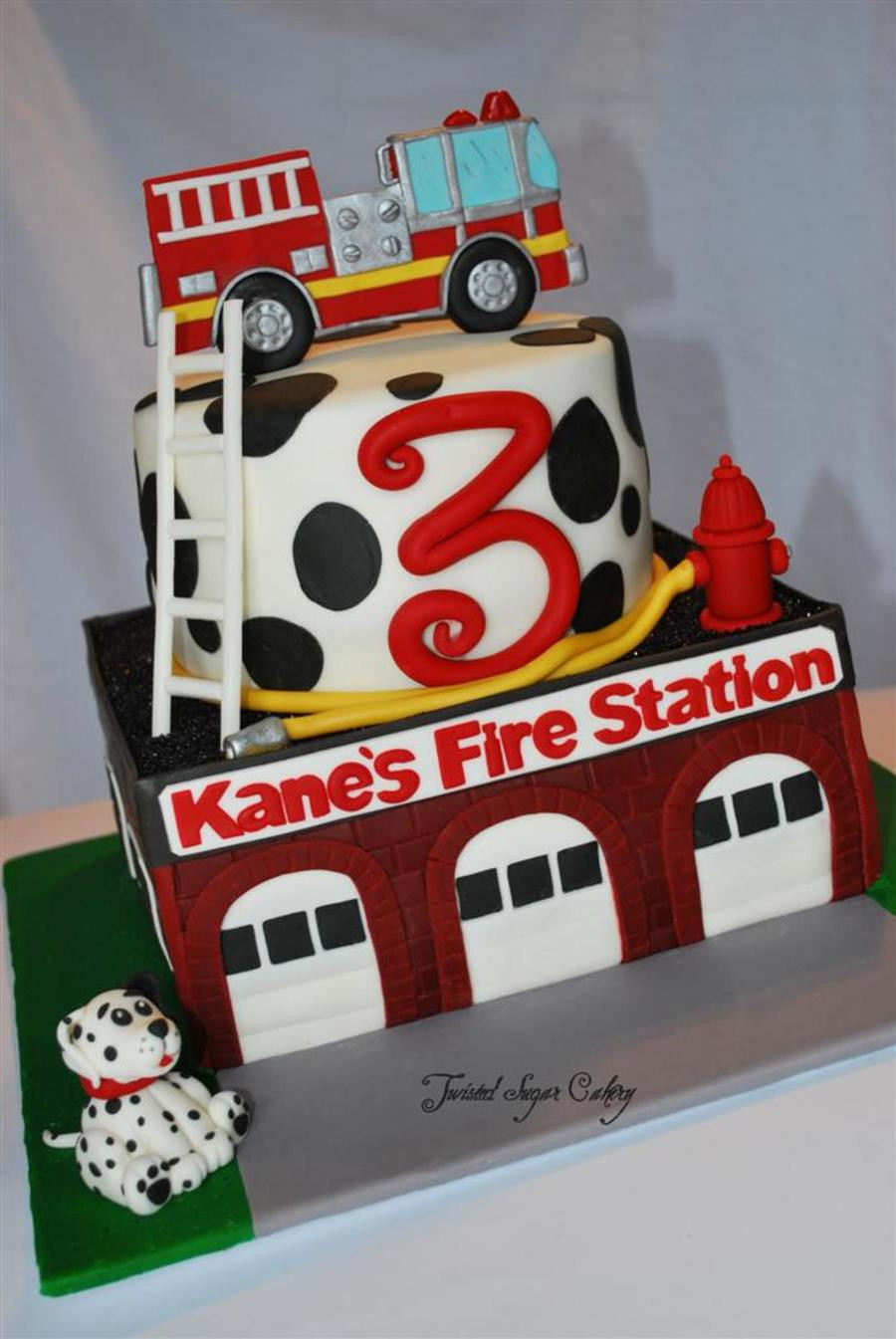 Fire Truck Birthday Cake
 Fire Truck Theme Birthday Cake All Decorations Are Fondant