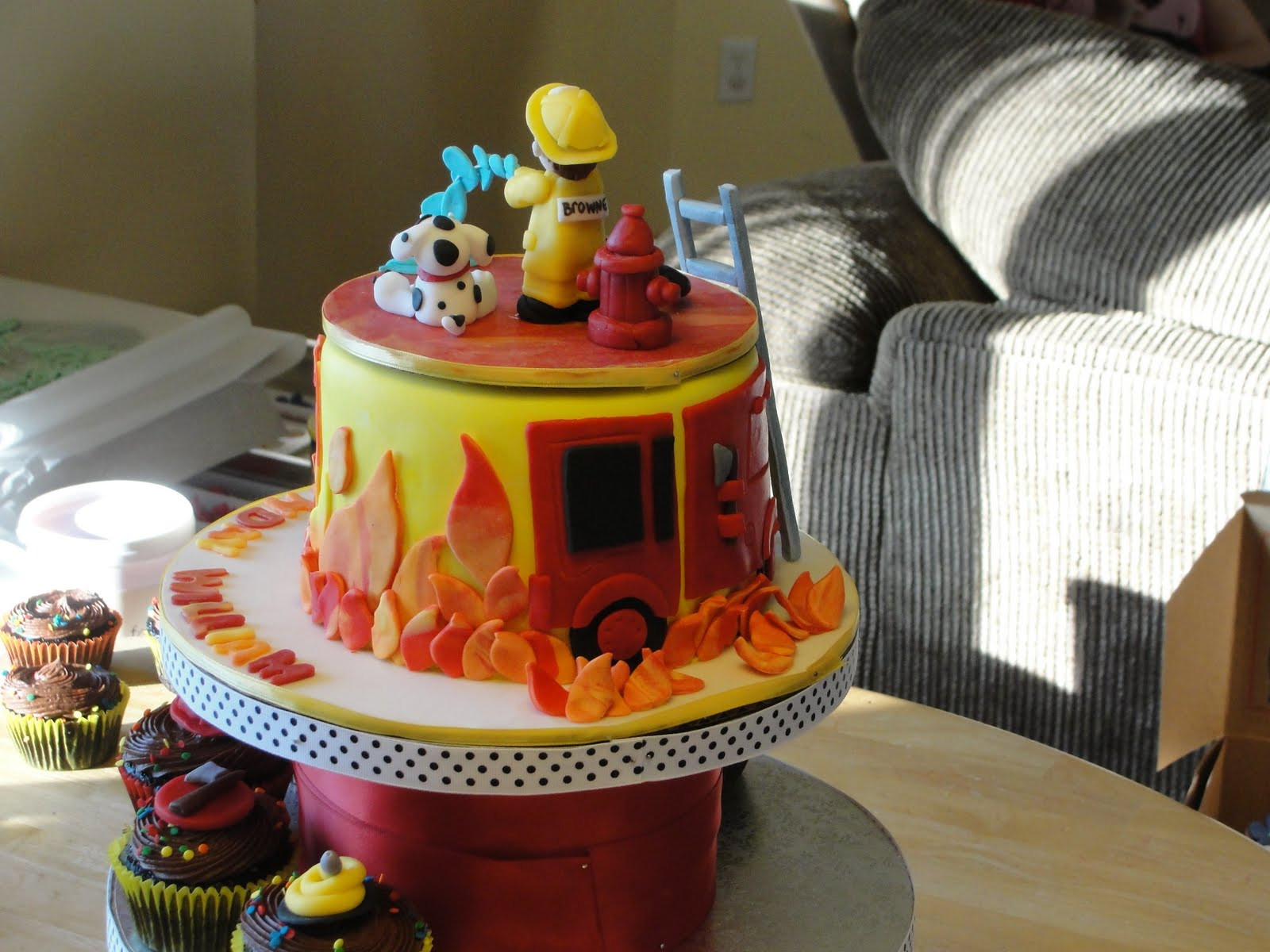 Fireman Birthday Cake
 Fireman Cakes – Decoration Ideas