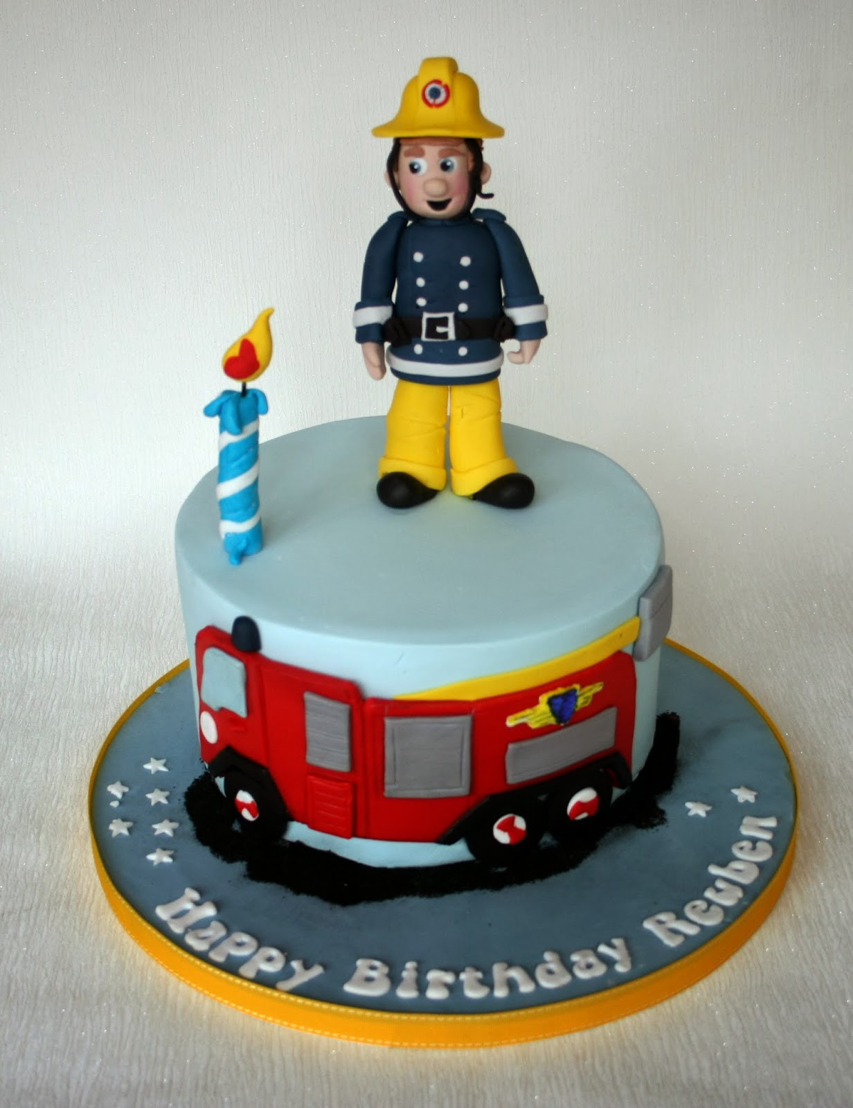 Fireman Birthday Cake
 Fireman Cakes – Decoration Ideas