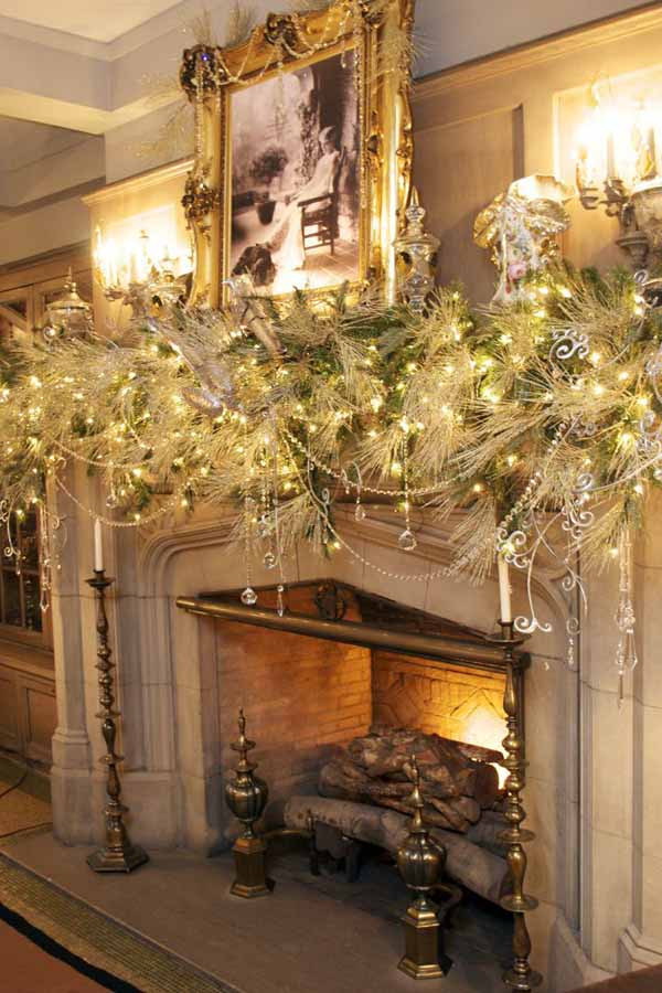 Fireplace Christmas Decoration
 50 Most Beautiful Christmas Fireplace Decorating Ideas