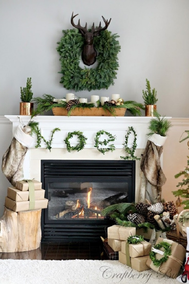 Fireplace Christmas Decoration
 13 Wintry Christmas Fireplace Decorations to Celebrate The