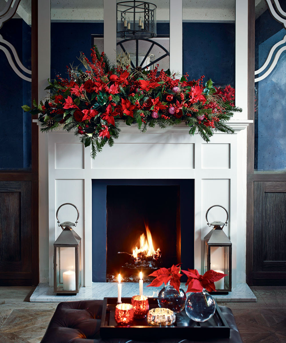 Fireplace Christmas Decorations
 Christmas mantelpiece ideas for the festive season