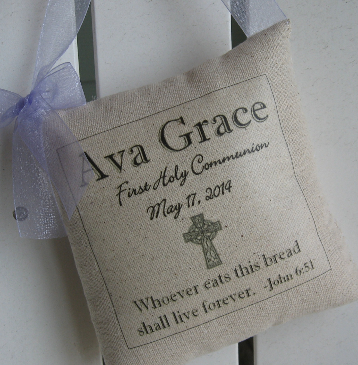 First Communion Gift Ideas Girls
 First munion Gift For Girls Gifts Custom Heirloom Gifts