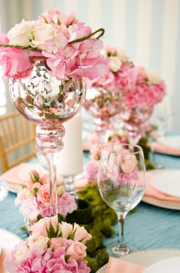 Flower Arrangements For Wedding Tables
 wedding centerpiece ideas table floral arrangements