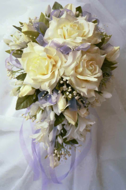 Flower Bouquets For Wedding
 about marriage marriage flower bouquet 2013