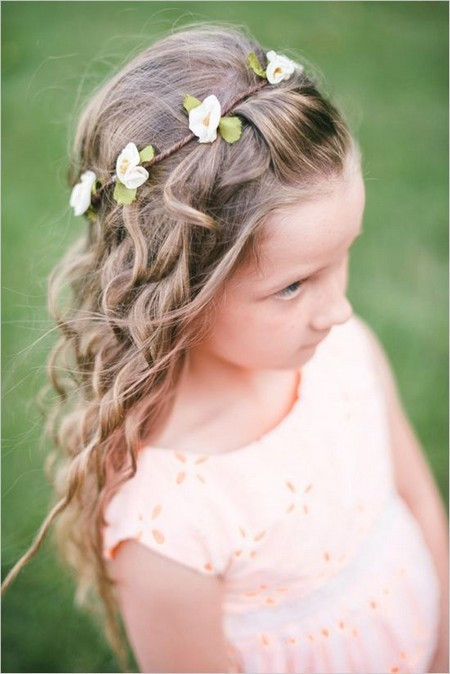 Flower Girl Hairstyles For Short Hair
 50 Cutest Flower Girl Hairstyles for Your Little Angel