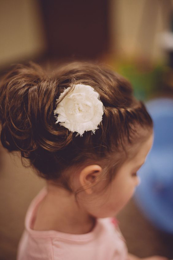 Flower Girl Updos For Weddings
 2017 New Wedding Hairstyles for Brides and Flower Girls