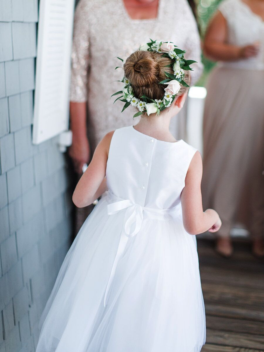 Flower Girl Updos For Weddings
 14 Adorable Flower Girl Hairstyles