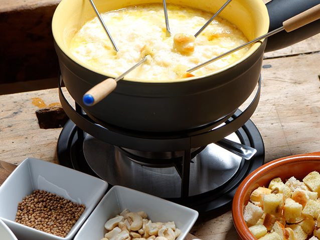 Fondue Recipes For Kids
 Top 10 Cheese Fondue Recipes For Kids To Try