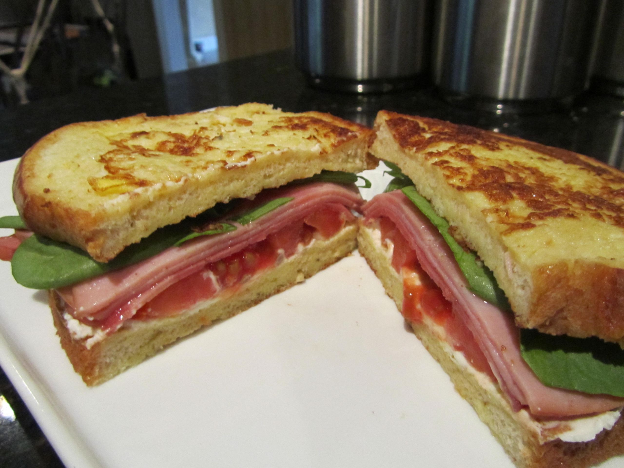 French Toast Sandwich
 STUFFED FRENCH TOAST SANDWICH