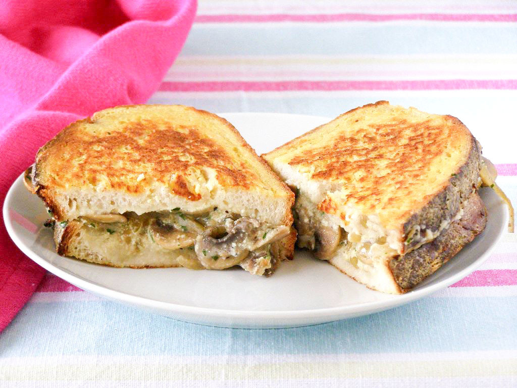 French Toast Sandwich
 maple•spice Cheezy Mushroom Filled French Toast