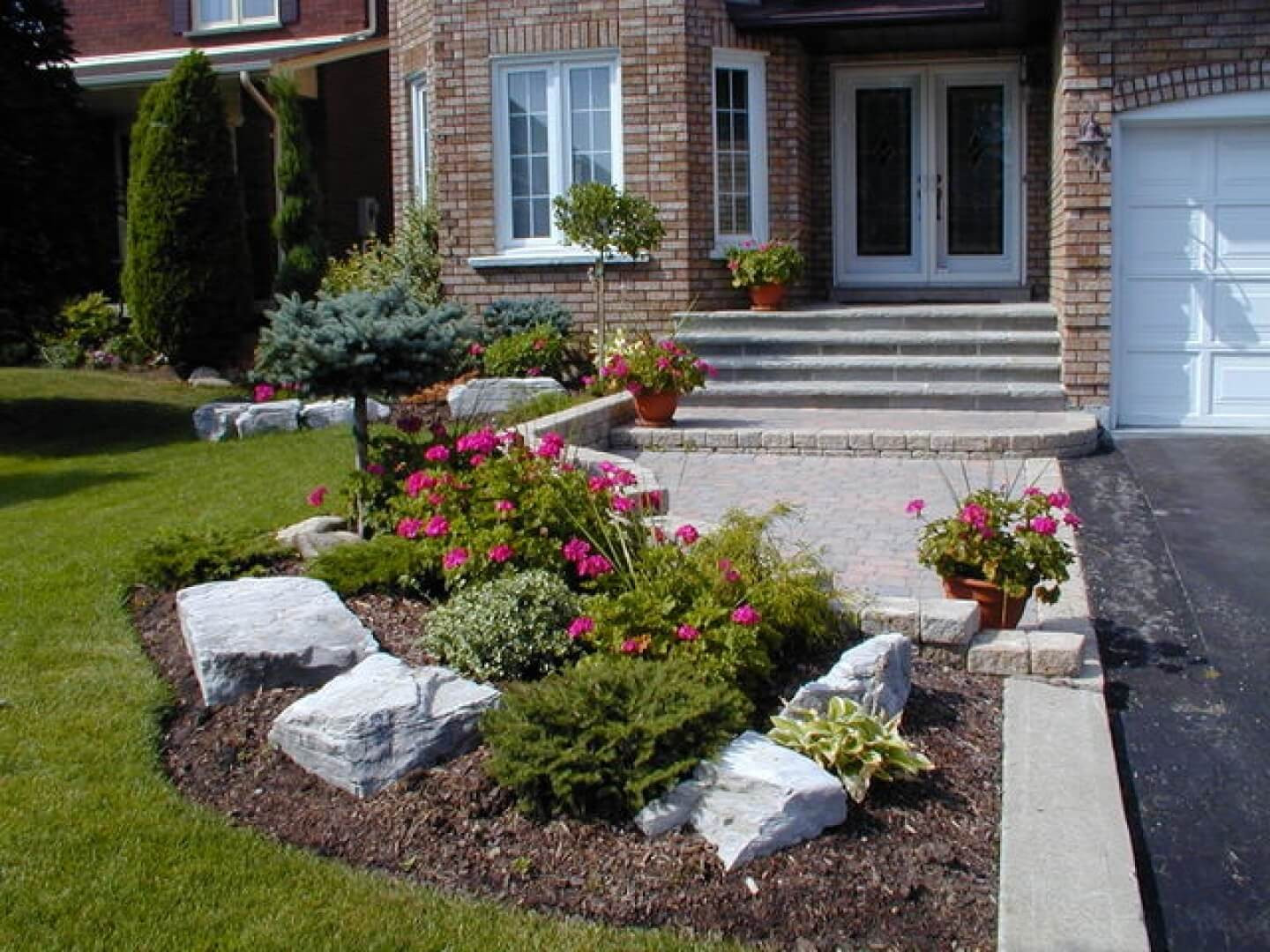 Front Landscape Design
 50 Best Front Garden Design Ideas in UK Home Decor Ideas