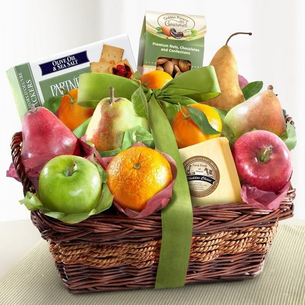 Fruit Basket Gift Ideas
 Christmas basket ideas – the perfect t for family and