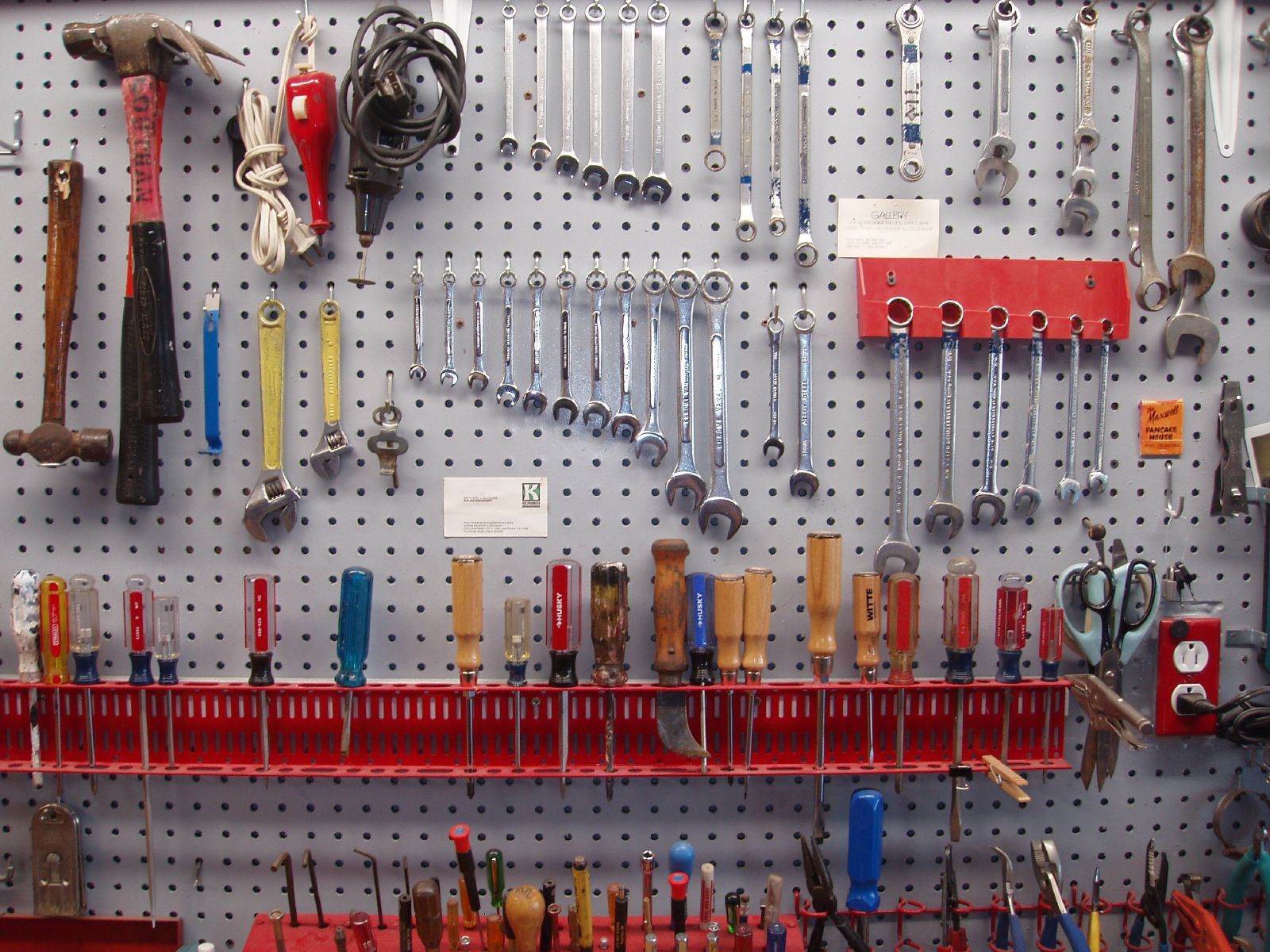 Garage Pegboard Organization
 6 Clutch DIY Pegboard Ideas That ll Make Your Garage Smile