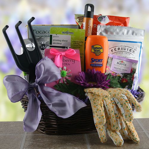 Garden Themed Gift Basket Ideas
 Garden Party Gardening Gift Basket With images