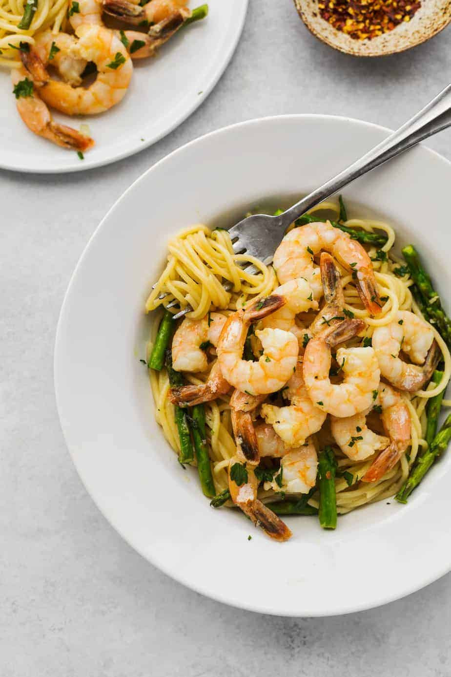 Garlic Butter Shrimp Pasta Recipe
 Garlic Butter Shrimp Scampi Pasta with Asparagus