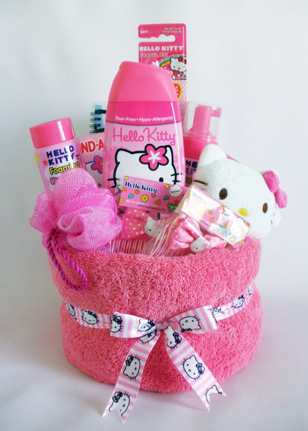 Gift Basket Ideas For Girls
 Best Christmas Gift Baskets To Give To Your Loved es