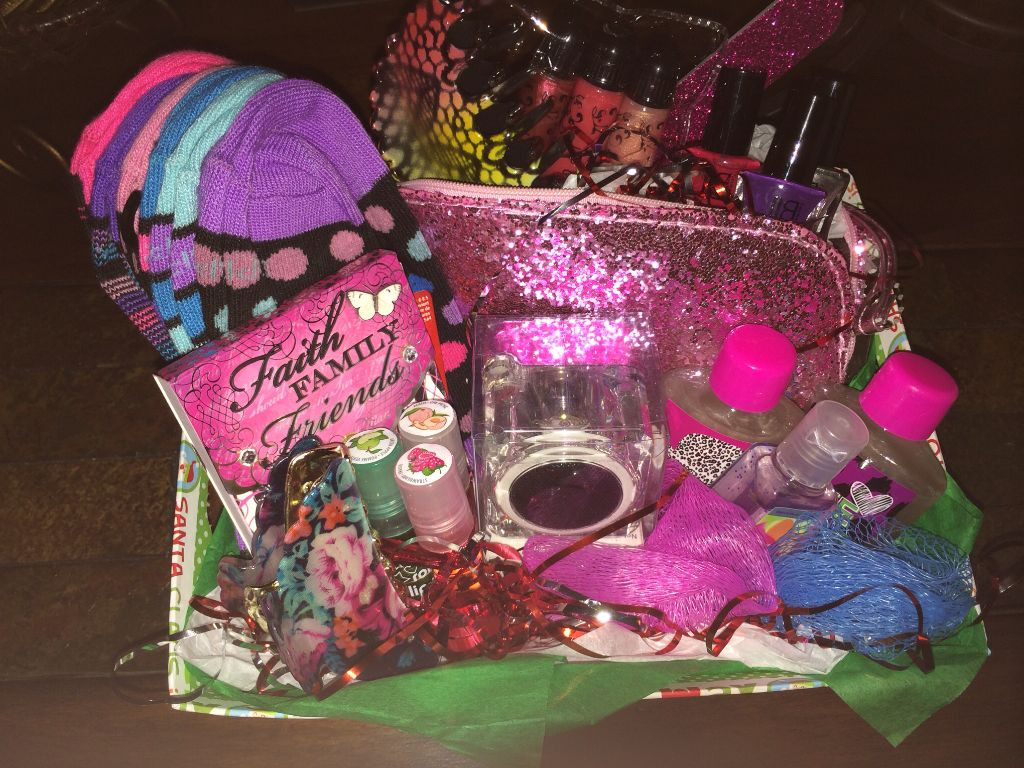 Gift Basket Ideas For Teenage Girls
 Gift Basket for teenage girl