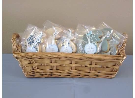 Gift Ideas For Guests At Baby Shower
 14 best Baby shower ts for guests images on Pinterest