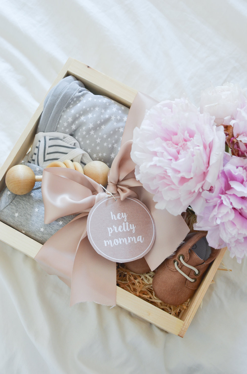 Gift Ideas For New Born Baby
 My Favorite Baby Shower Gift to Give FREE Printable Tags