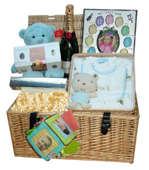 Gift Ideas For Sugar Baby
 Sugar and Spice Luxury New Born Baby Gift Hamper UK Rock