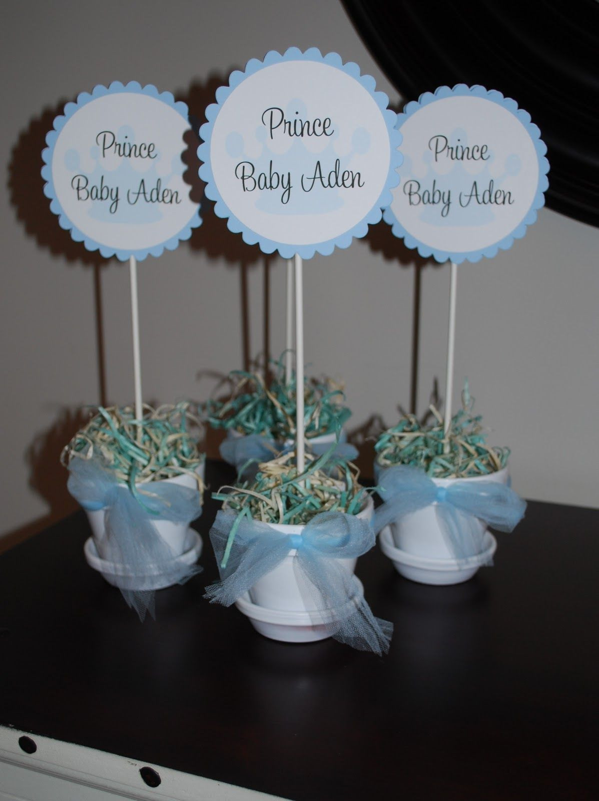 Gift Table Baby Shower Ideas
 Homemade Baby Shower Centerpieces