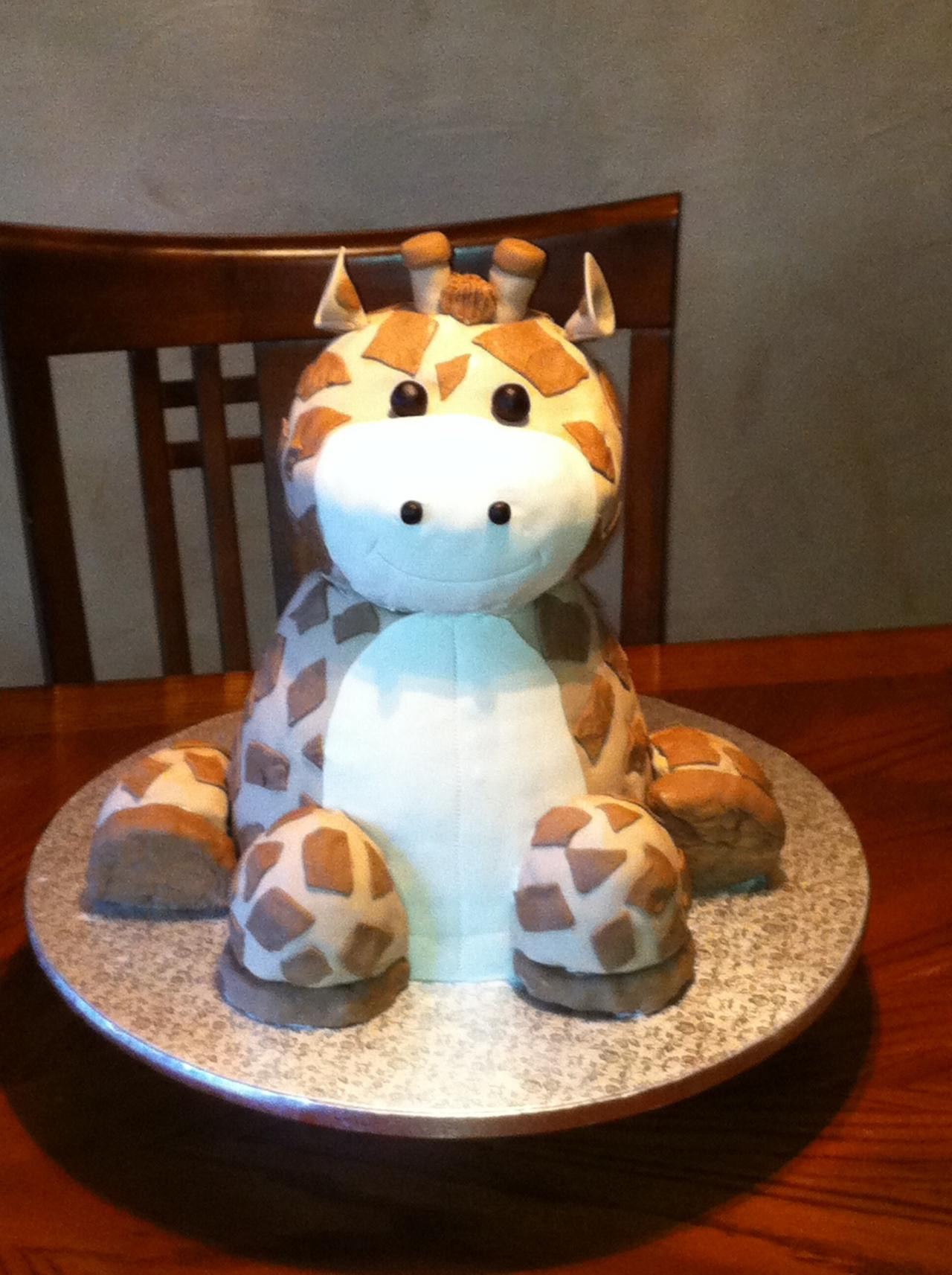 Giraffe Birthday Cake
 Giraffe Cakes – Decoration Ideas