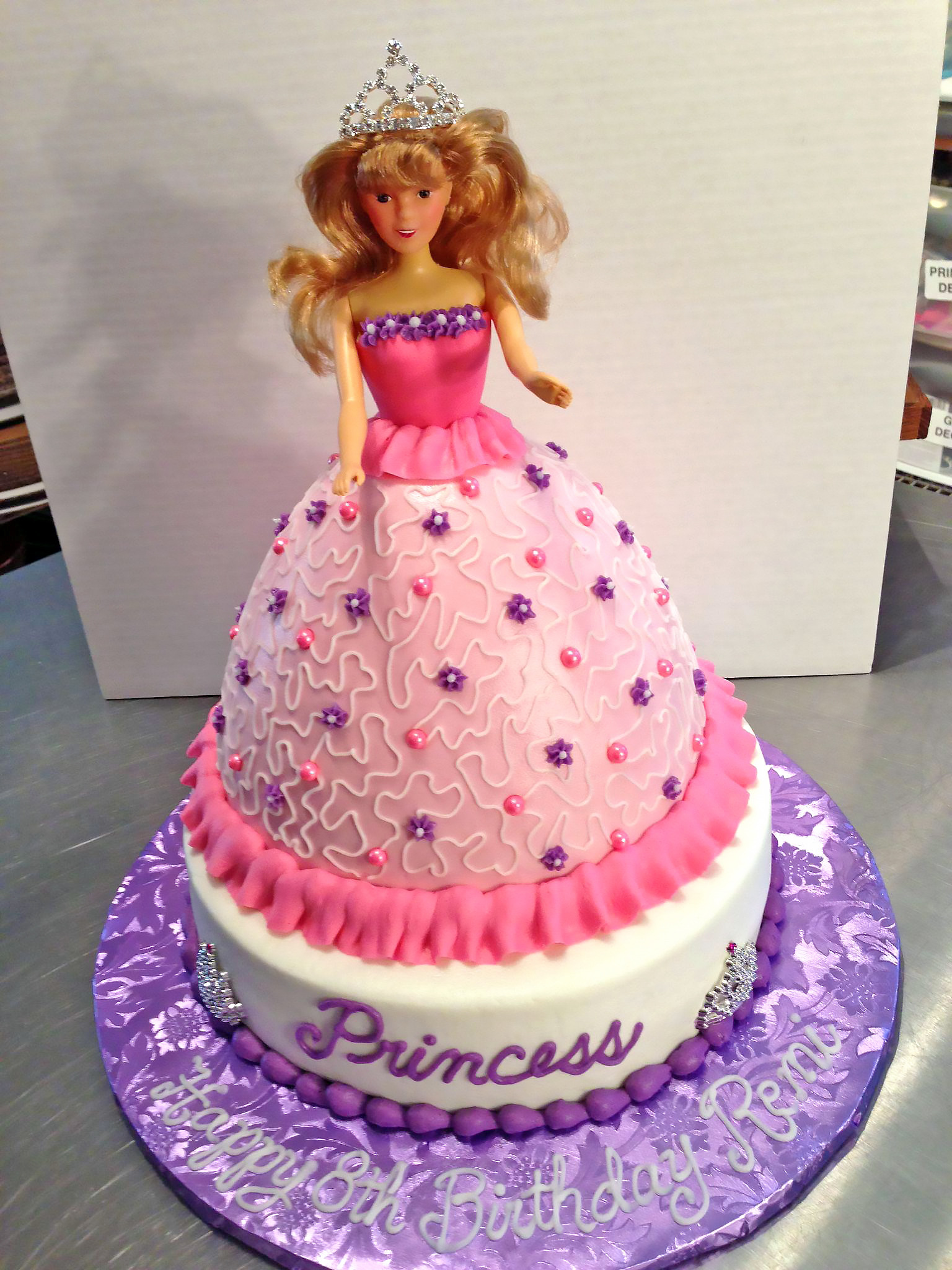 Girls Birthday Cake Ideas
 Princess Birthday Cakes Hands Design Cakes