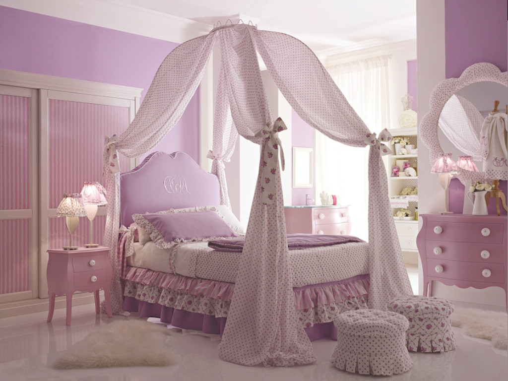 Girls Canopy Bedroom Sets
 Princess and Fairy Tale Canopy Bed Concepts for Little