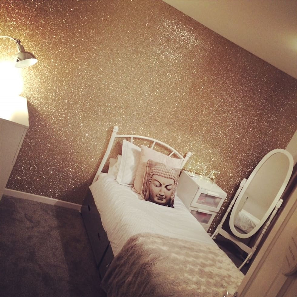 Glitter Wallpaper For Bedroom
 Champagne gold glitter wallpaper walls & flooring by the