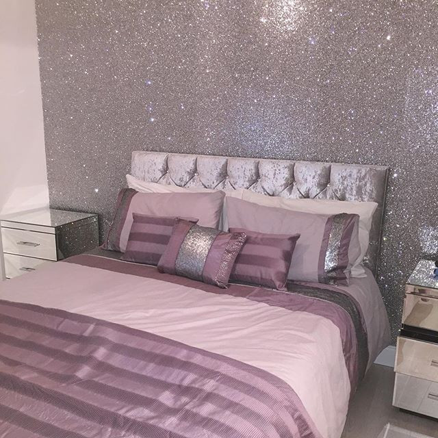 Glitter Wallpaper For Bedroom
 The 25 best Glitter walls ideas on Pinterest