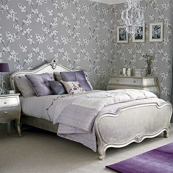 Glitter Wallpaper For Bedroom
 Wallpaper Trends for 2011