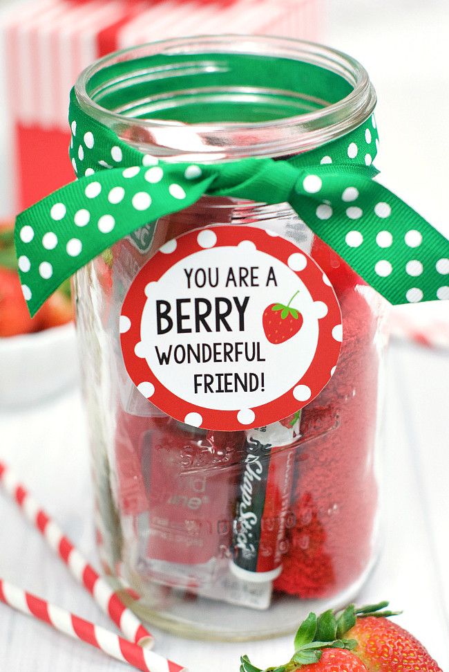 Great Gift Ideas For Best Friends
 25 Gifts Ideas for Friends – Fun Squared