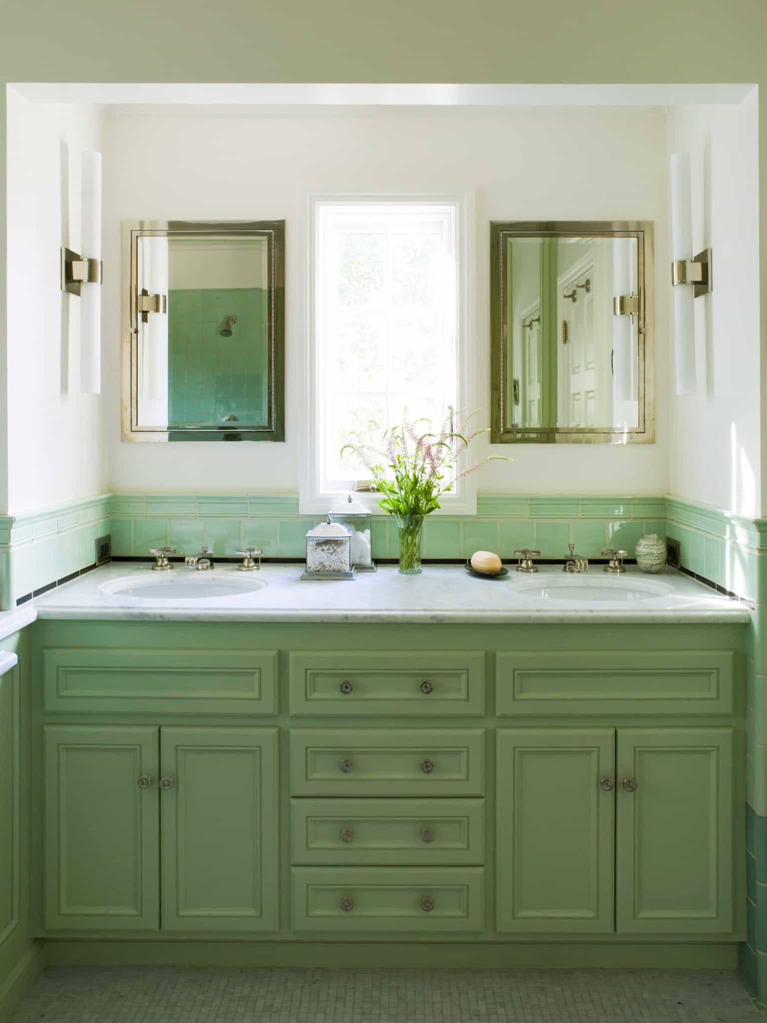 Green Bathroom Vanity
 Vintage Vanities For Modern Bathroom Decor