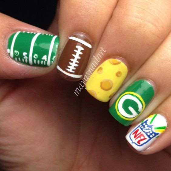 Green Bay Packers Nail Designs
 30 Football Nail Designs For Football Lovers