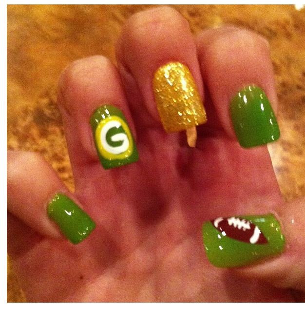 Green Bay Packers Nail Designs
 Green Bay Packers nails
