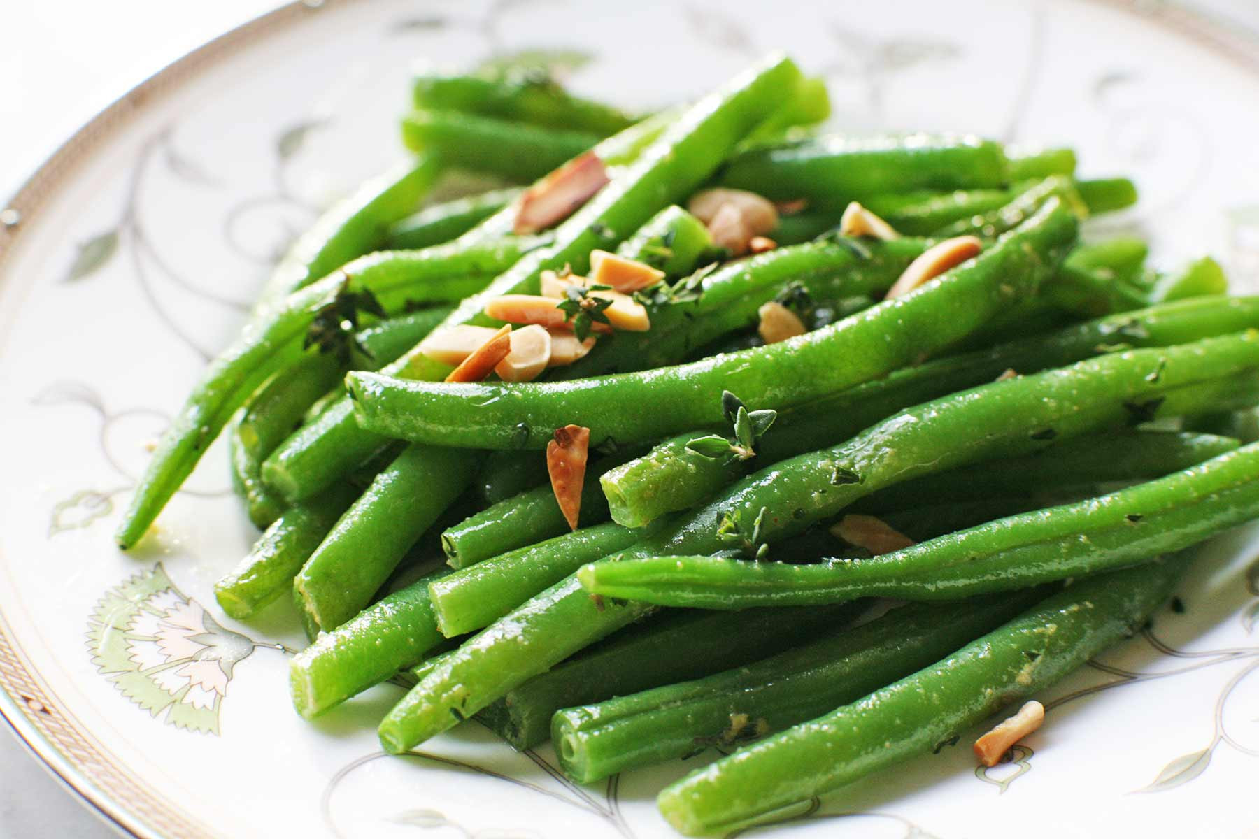 Green Bean Recipes For Kids
 Green Beans with Almonds and Thyme Recipe