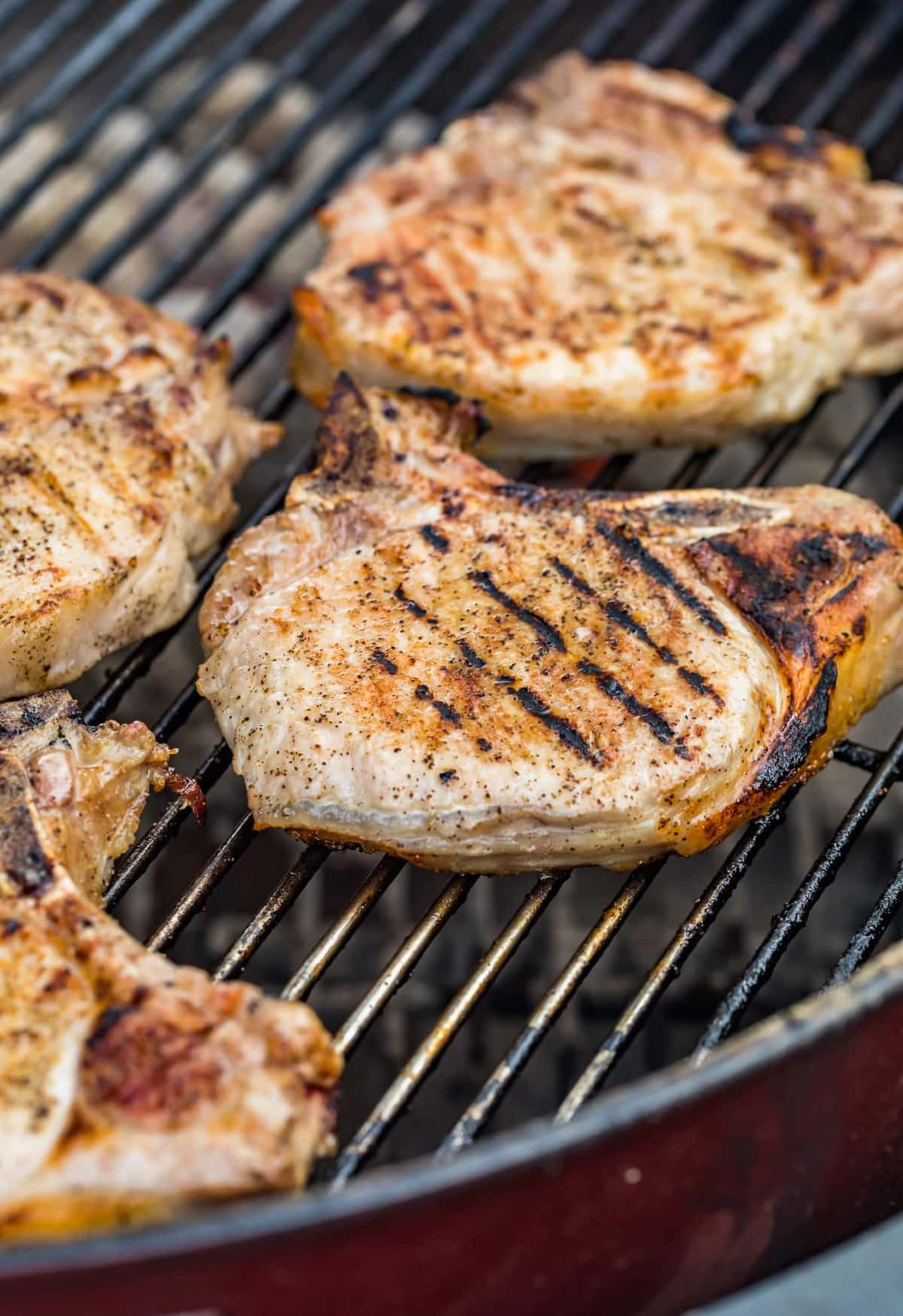 Grill Pork Chops
 Grilled Pork Chops Recipe The Cookie Rookie VIDEO