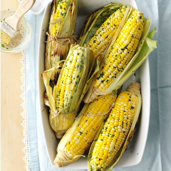 Grilling Corn On The Cob
 Herbed Grilled Corn on the Cob Recipe