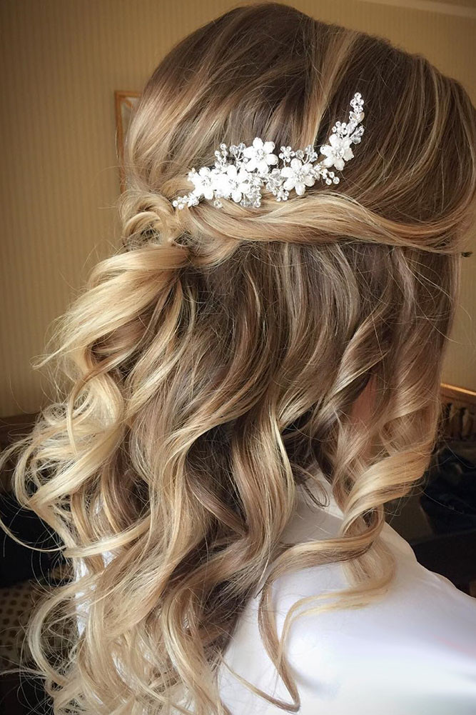 Hairstyle Wedding Guest
 30 CHIC AND EASY WEDDING GUEST HAIRSTYLES – My Stylish Zoo