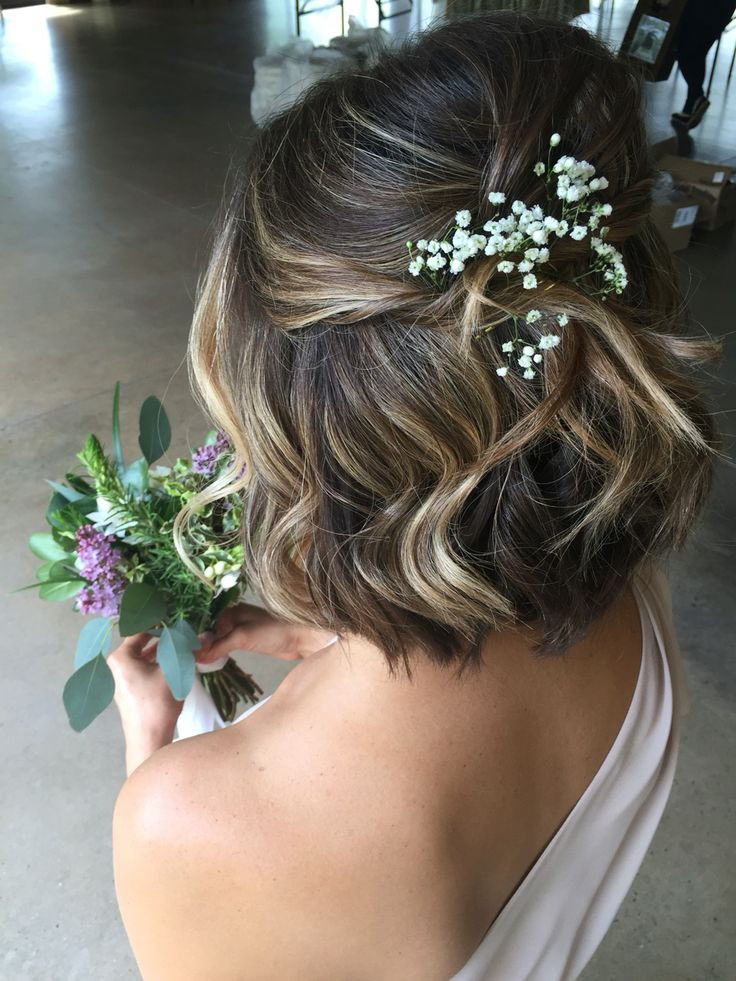 Hairstyles For Brides With Short Hair
 23 Most Glamorous Wedding Hairstyle for Short Hair