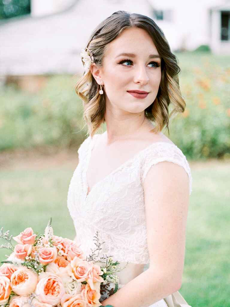 Hairstyles For Brides With Short Hair
 31 Stunning Wedding Hairstyles for Short Hair