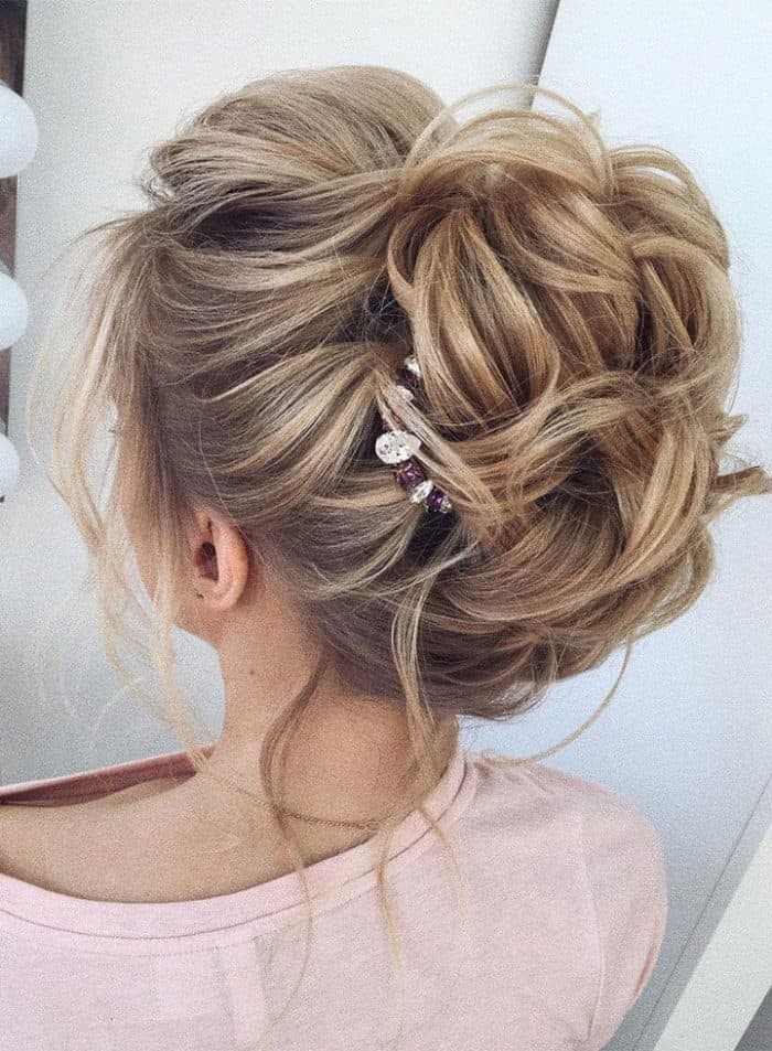 Hairstyles For Wedding Guests
 25 Beautiful Wedding Guest Hairstyle Ideas 2019 – SheIdeas