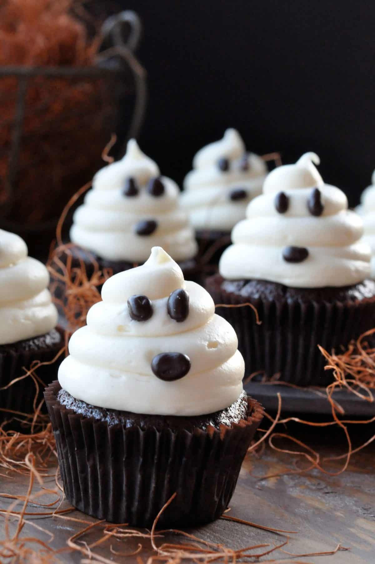 Halloween Cupcake Cakes
 Halloween Ghosts on Carrot Cake Recipe—Fast and Easy