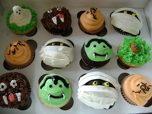 Halloween Cupcakes Decorating Ideas
 Brown Bear Bakery Fort Mill SC