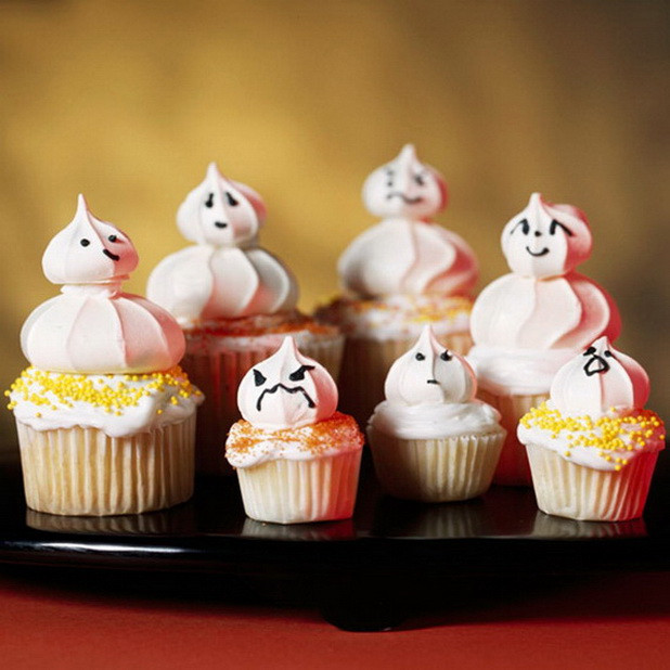 Halloween Cupcakes Decorating Ideas
 Halloween Cake Decorating Ideas